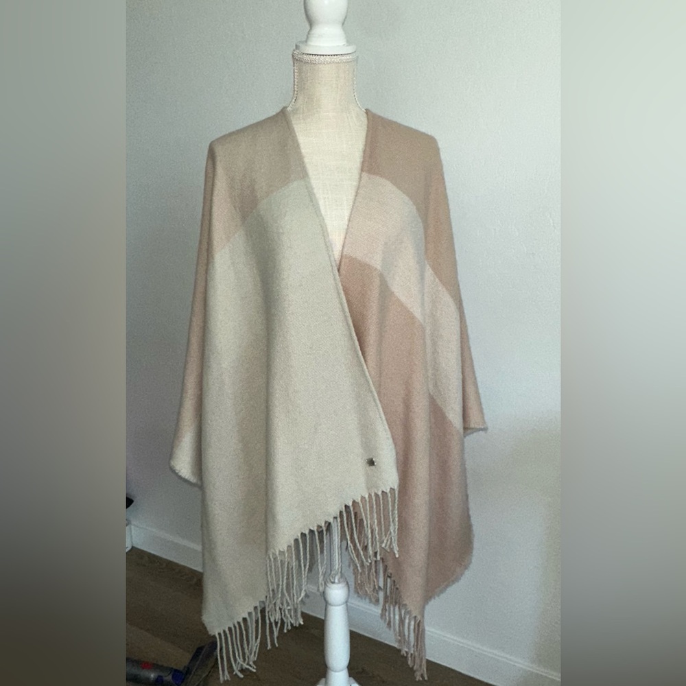 SOIA & KYO PINK/GRAY WOVEN SCARF-CARDIGAN WITH FRINGES SIZE One Size - Picture 8 of 9